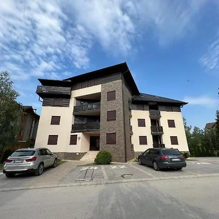 Kujundzic Апартаменты *