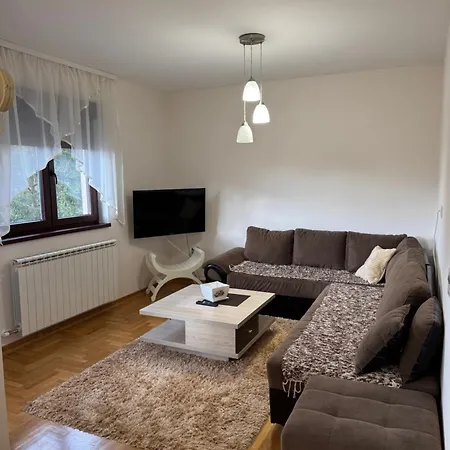 Kujundzic زلاتيبور