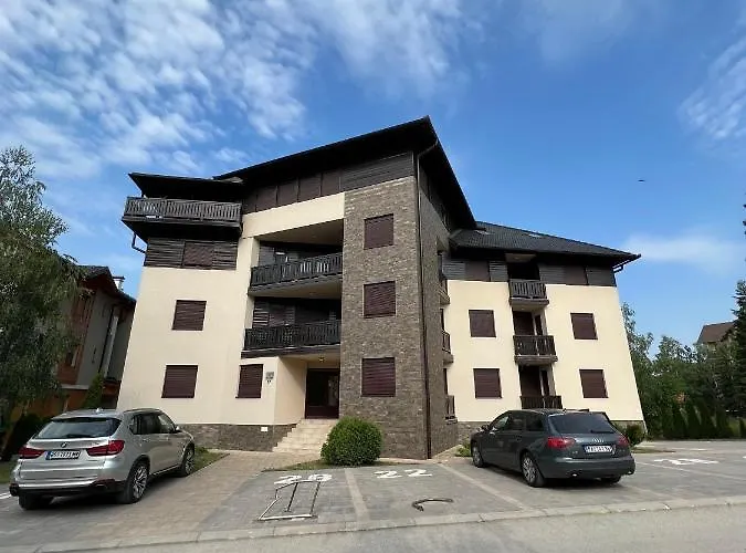 Kujundzic Апартаменты *