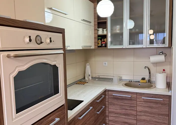 Kujundzic Апартаменты *